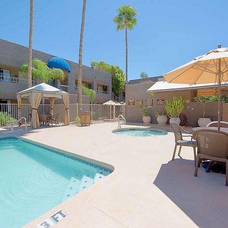 Best Western Innsuites Phoenix Hotel & Suites Exterior photo