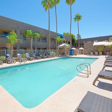 Best Western Innsuites Phoenix Hotel & Suites Exterior photo