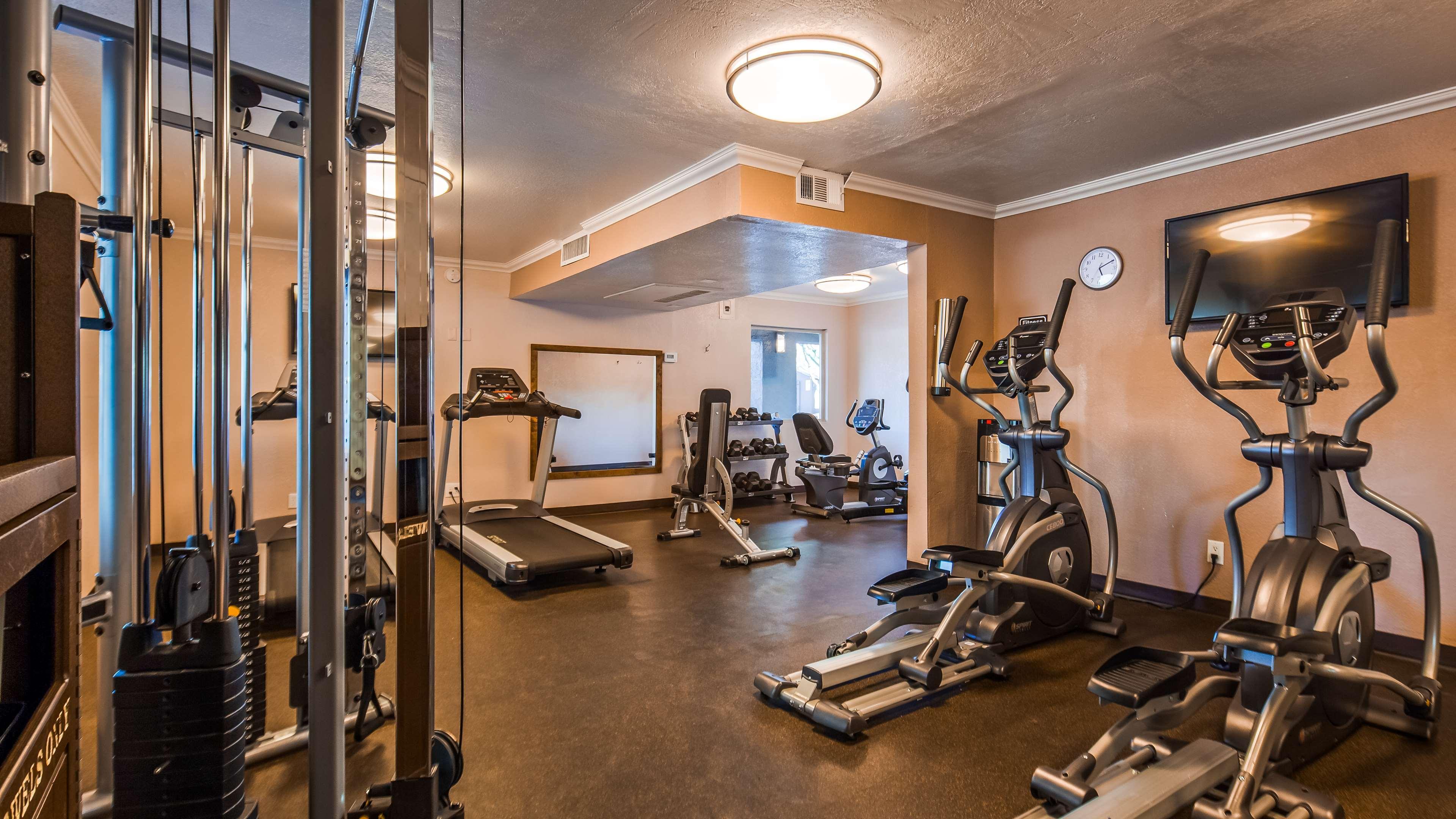 Best Western Innsuites Phoenix Hotel & Suites Exterior photo